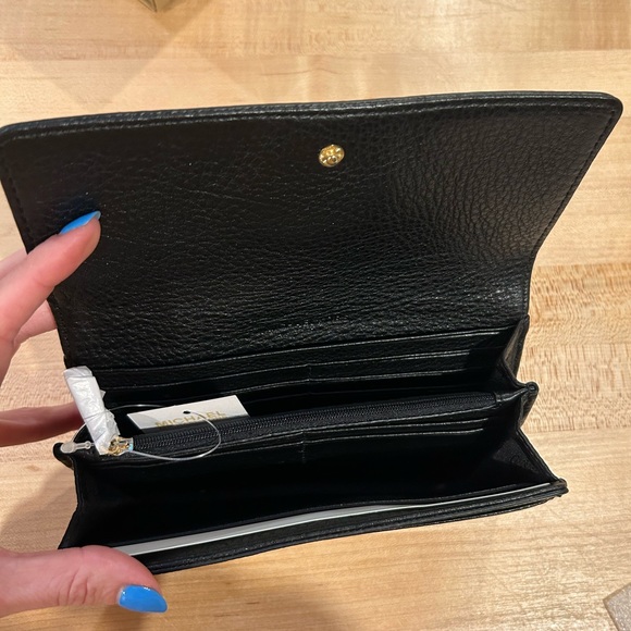 NWT Michael Kors Large Pebbled Leather Bi-fold Wallet - Picture 2 of 4